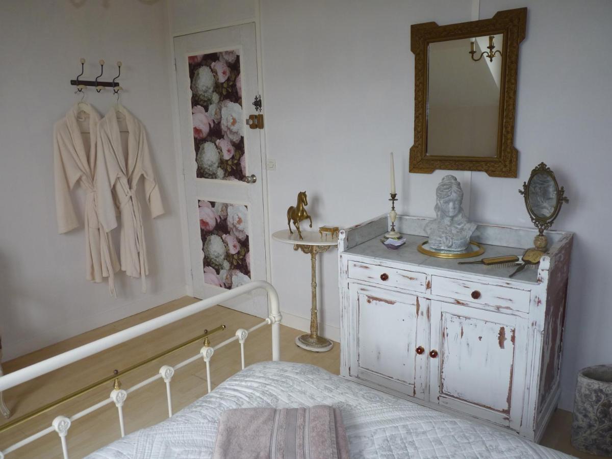 L'Arum Antique Sainte-Catherine-de-Fierbois Eksteriør bilde